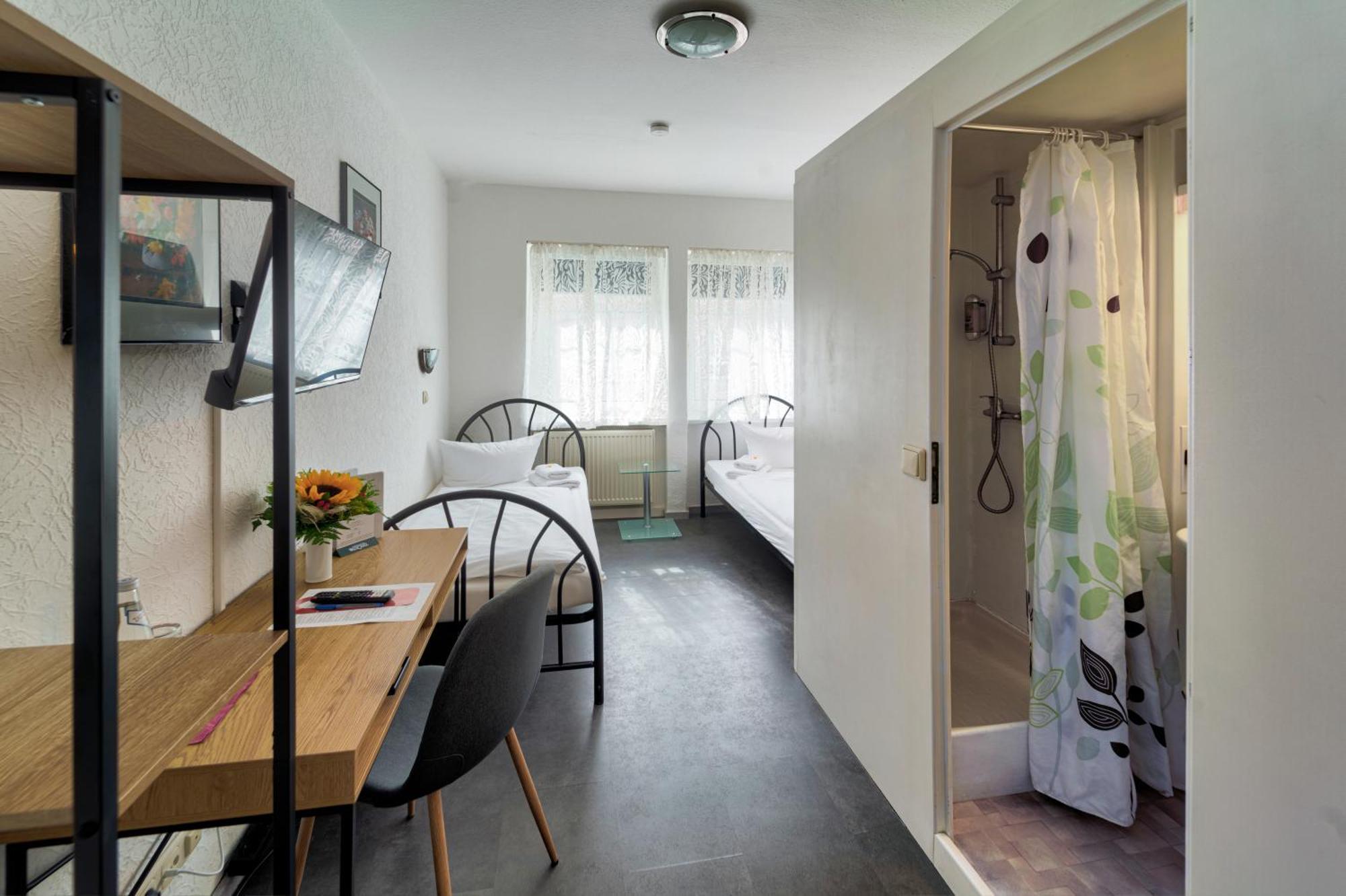 Hotel Tanne Saalfeld Saale Exterior foto